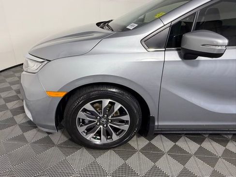 Used 2023 Honda Odyssey EX-L image 12