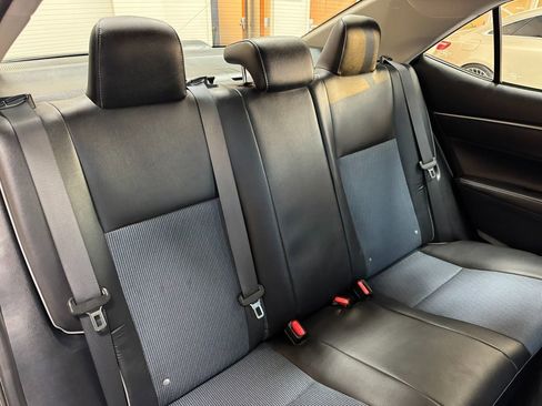 Used 2014 Toyota Corolla LE image 49