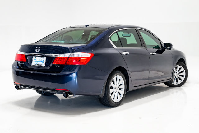Used 2015 Honda Accord EX-L image 33