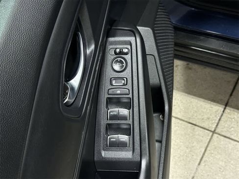 Used 2023 Honda Accord EX image 22