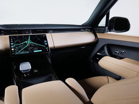 New 2026 Land Rover Range Rover Sport SE AWD/4WD image 15