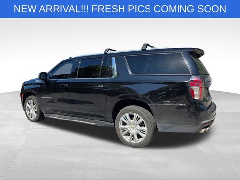 Used 2021 Chevrolet Suburban High Country AWD/4WD image 4