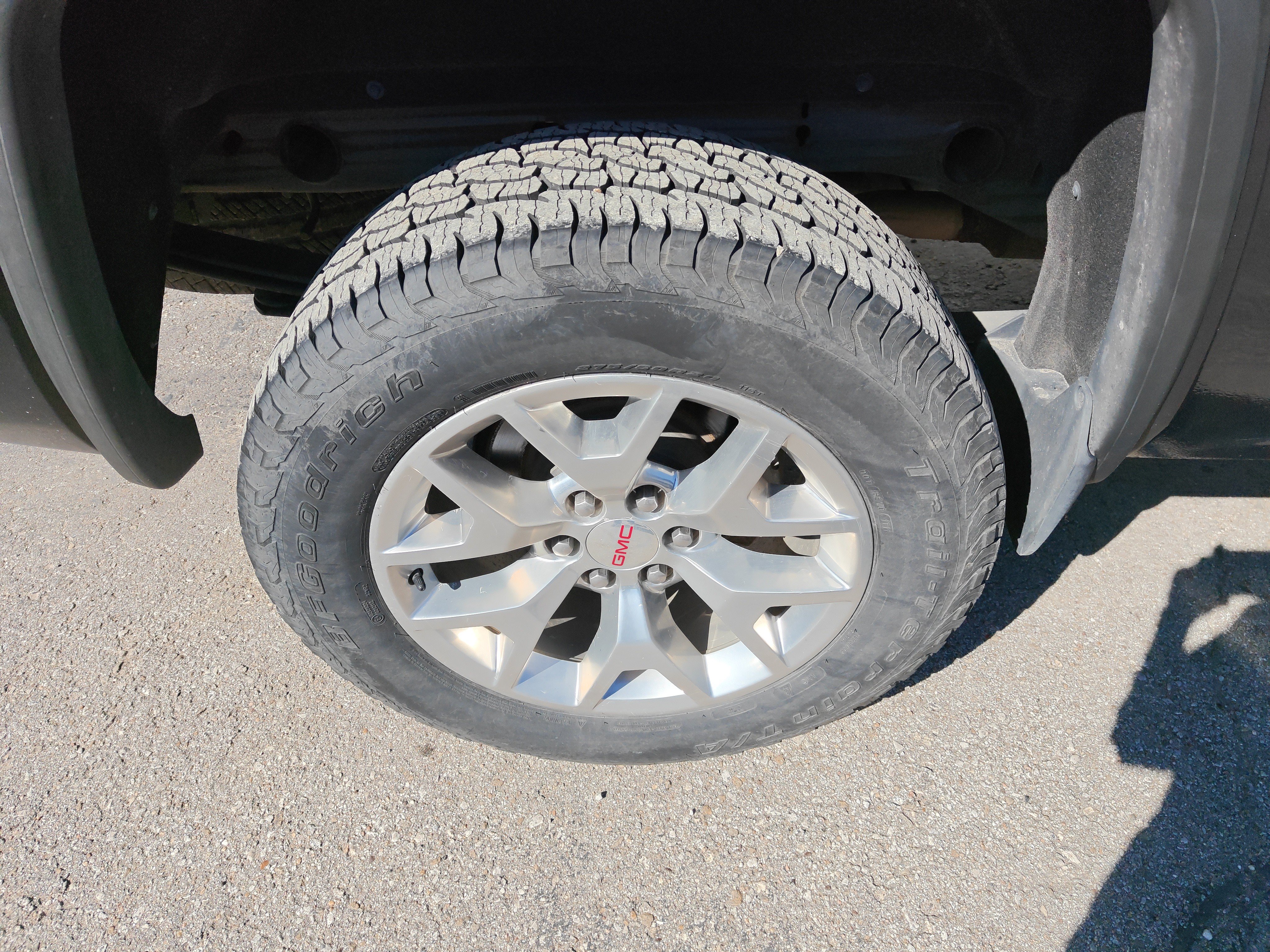 Used 2014 GMC Sierra 1500 SLE w/ SLE Value Package AWD/4WD image 15
