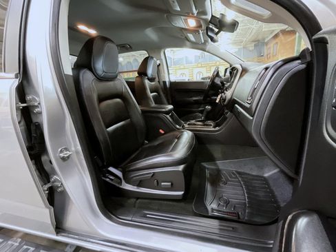 Used 2016 GMC Canyon SLT w/ Driver Alert Package image 15