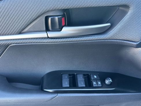 New 2026 Toyota Camry SE image 11