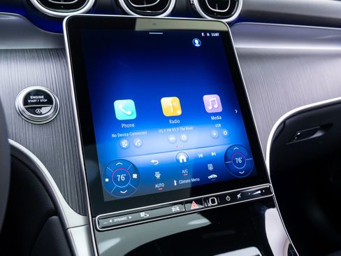 New 2026 Mercedes-Benz GLC 300 4MATIC image 26