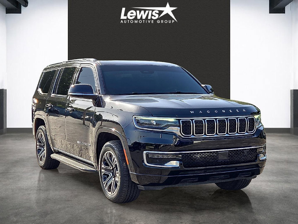 Used 2023 Jeep Wagoneer 4WD w/ Premium Group I image 6