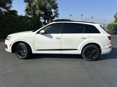 Used 2019 Audi Q7 3.0T Premium w/ Convenience Package image 3