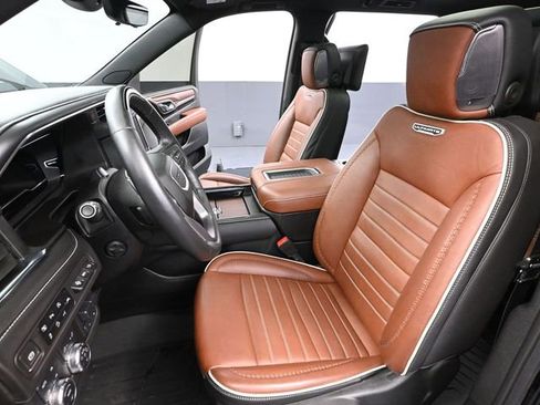 Used 2024 GMC Yukon Denali Ultimate image 30