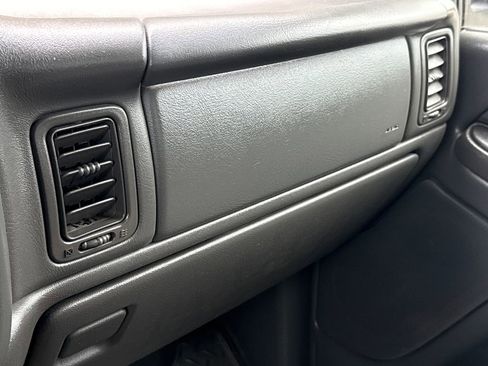 Used 2007 Chevrolet Silverado 1500 LT w/ Extended Cab Value Package image 23