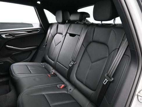 Certified 2026 Porsche Macan Turbo AWD/4WD image 24
