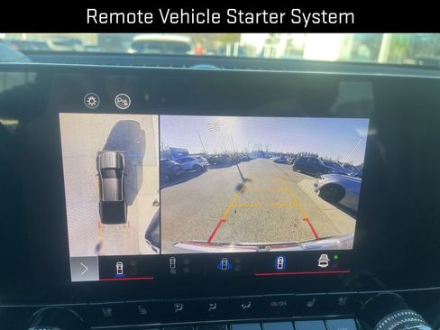 Used 2023 GMC Canyon Denali image 18