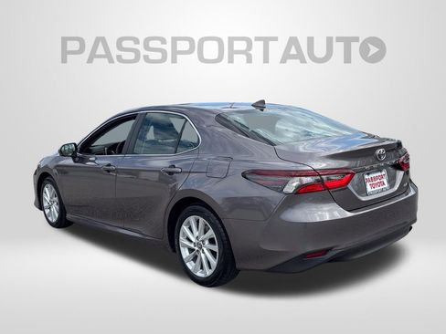 Certified 2023 Toyota Camry LE image 3