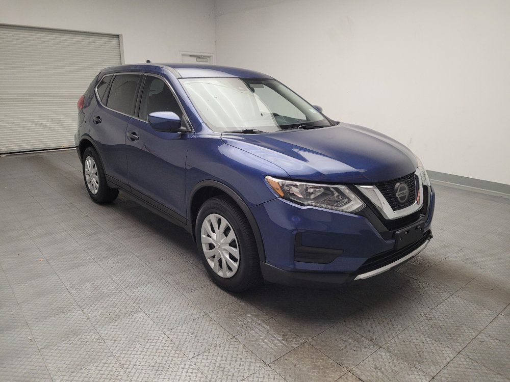 Used 2020 Nissan Rogue S FWD image 13