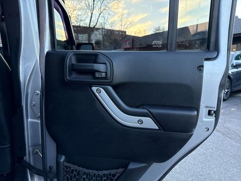 Used 2013 Jeep Wrangler Unlimited Sahara w/ Dual Top Group image 30