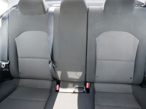 Certified 2022 Kia Forte LXS w/ LXS Technology Package image 13