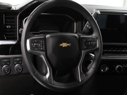 Certified 2023 Chevrolet Silverado 1500 LT AWD/4WD image 8