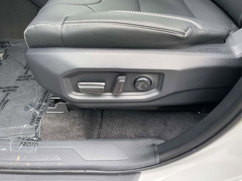 Used 2026 Toyota Tundra Limited w/ Limited PVM Package image 30