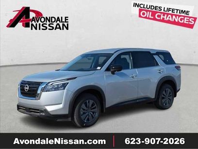 New 2025 Nissan Pathfinder S