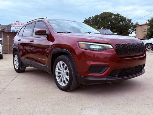 Used 2021 Jeep Cherokee Latitude FWD image 4
