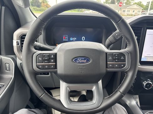 Used 2025 Ford F150 XLT w/ Equipment Group 302A MID AWD/4WD image 18