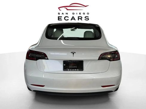 Used 2022 Tesla Model 3 Standard Sedan 4D image 6