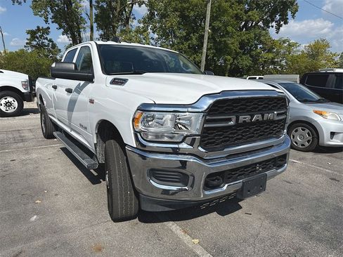 Used 2019 RAM 3500 Tradesman image 6