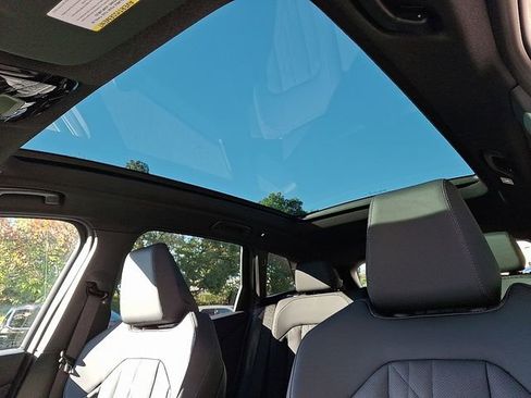 New 2026 BMW X3 xDrive30 w/ Premium Package AWD/4WD image 16