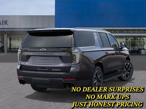 New 2026 Chevrolet Suburban RST w/ Comfort Package AWD/4WD image 4