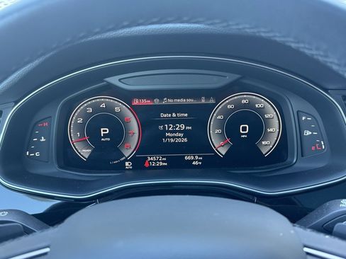 Used 2024 Audi Q7 3.0T Premium Plus image 28