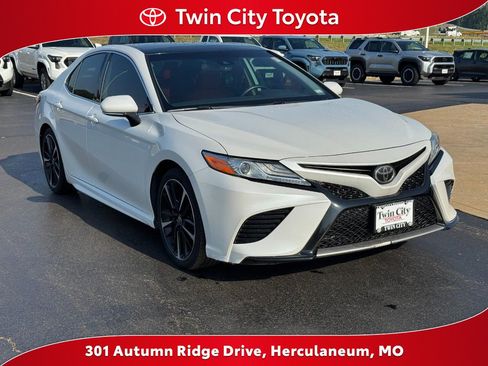 Certified 2020 Toyota Camry XSE FWD image 1