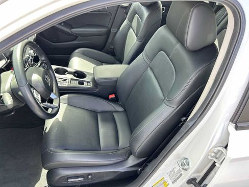 Used 2024 Honda Civic EX-L image 13