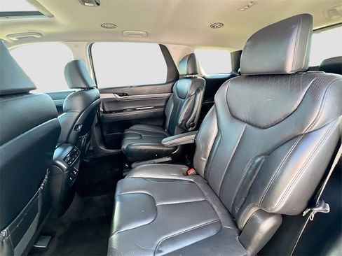 Used 2022 Hyundai Palisade SEL w/ Premium Package image 25