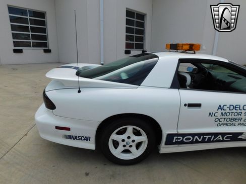 Used 1994 Pontiac Firebird Coupe image 11