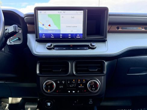 Used 2023 Ford Maverick Lariat w/ Lariat Luxury Package FWD image 14