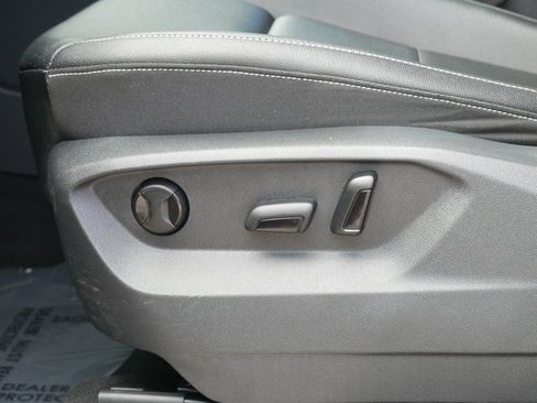 Used 2022 Volkswagen Atlas SE image 13