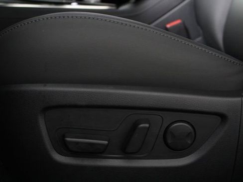 Used 2025 MAZDA CX-30 AWD 2.5 S w/ Preferred Package image 13