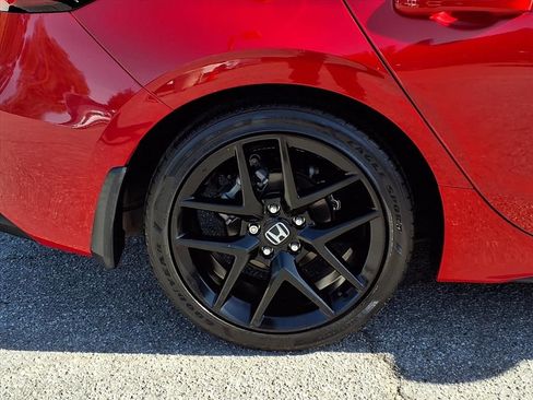 Used 2023 Honda Civic Sport image 4