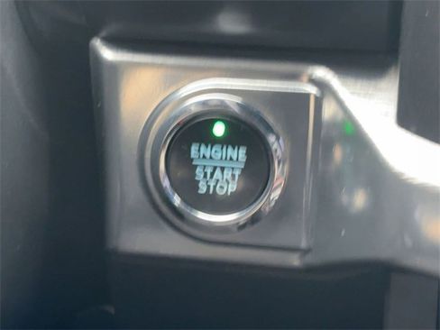 Used 2021 Ford F150 Lariat w/ Equipment Group 502A High image 15