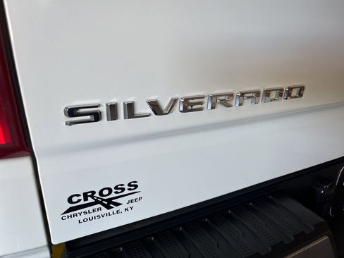 Used 2020 Chevrolet Silverado 1500 LTZ w/ LTZ Plus Package AWD/4WD image 23