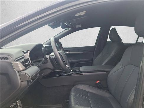 Used 2025 Toyota Camry XSE FWD image 15