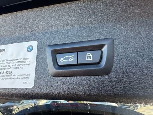 Used 2018 BMW X1 xDrive28i image 12