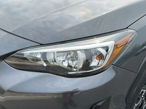 Certified 2021 Subaru Crosstrek 2.0i Premium w/ Moonroof Package image 9