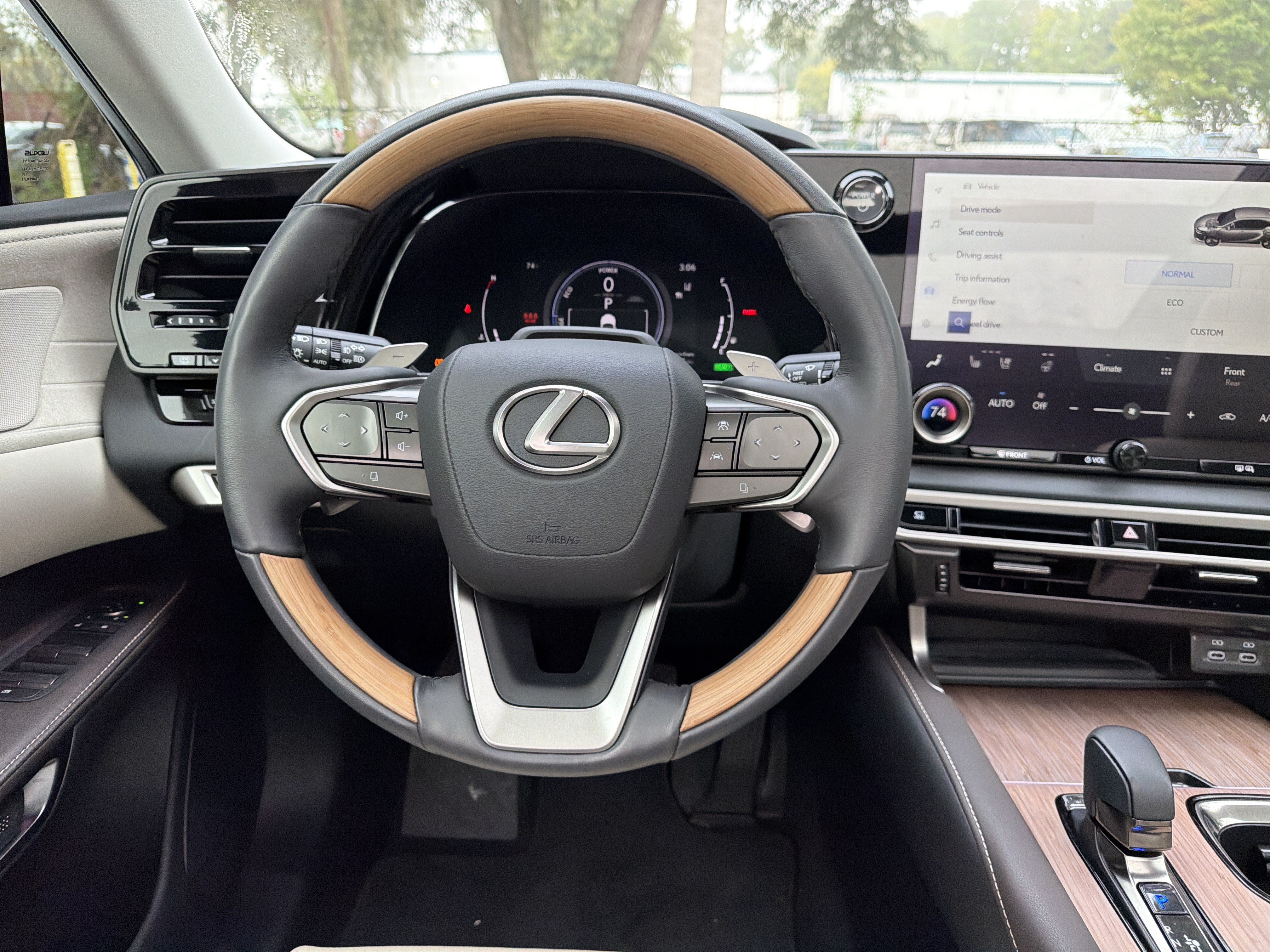 Used 2024 Lexus RX 350 w/ Convenience Package AWD/4WD image 31