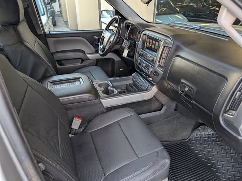 Used 2018 Chevrolet Silverado 1500 LT w/ All Star Edition image 4