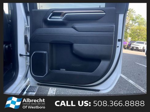 Used 2025 Chevrolet Silverado 2500 LT w/ Convenience Package AWD/4WD image 18
