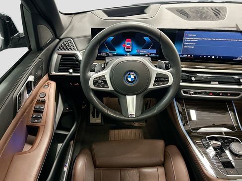 Certified 2024 BMW X5 xDrive50e w/ M Sport Package image 10
