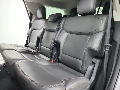 Used 2025 Ford Expedition Active AWD/4WD image 42