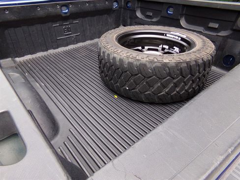 Used 2016 Chevrolet Silverado 1500 LT w/ All Star Edition image 10