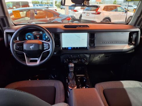 Used 2025 Ford Bronco Big Bend AWD/4WD image 14